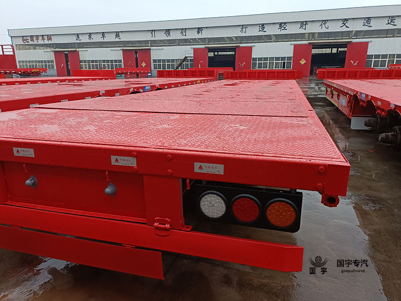 低平板半掛車：運輸業(yè)的全新力量